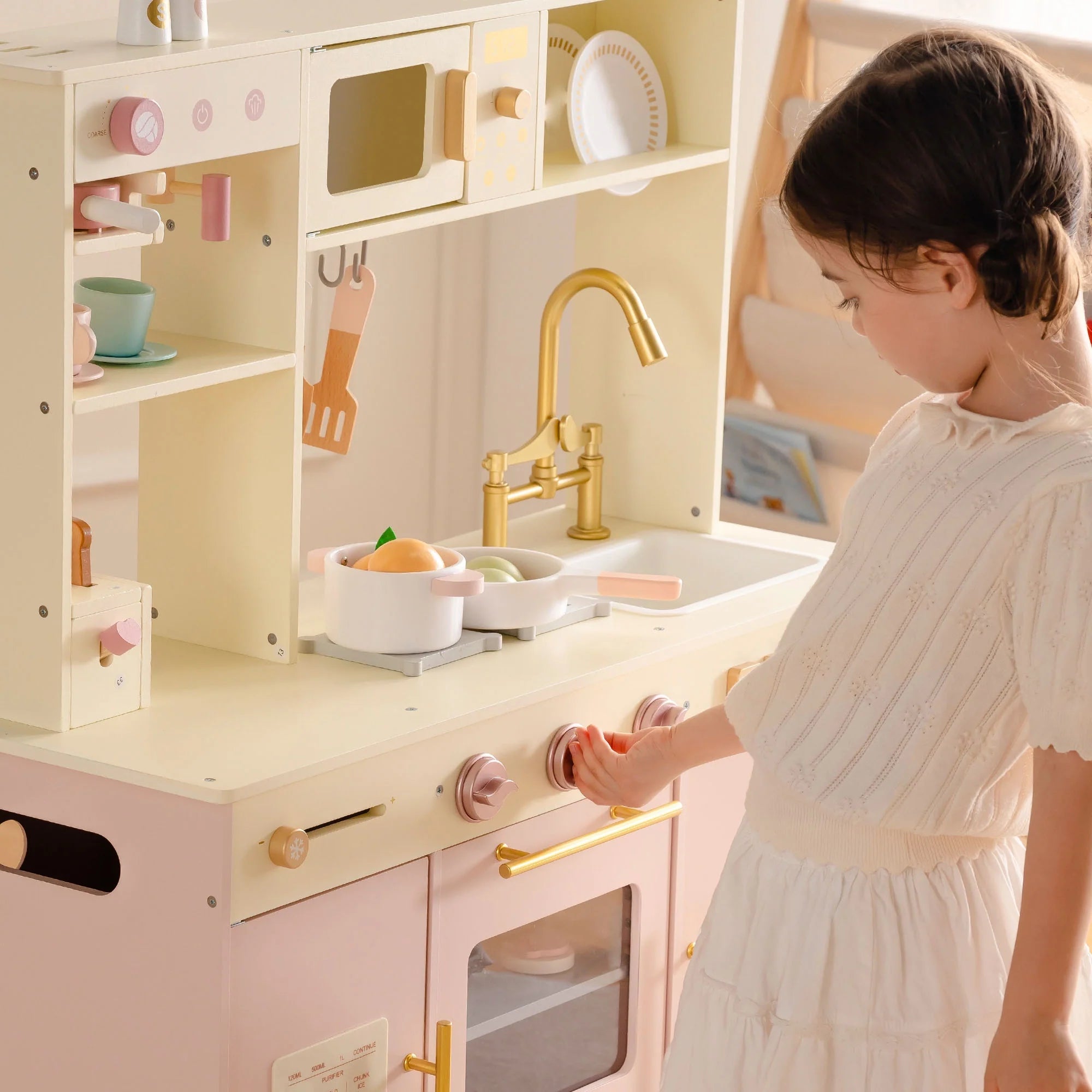 Compact Kitchen